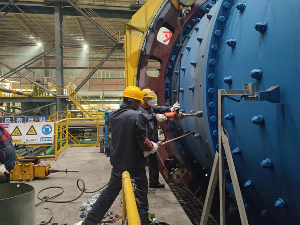 安裝公司順利完成金冠銅業(yè)選礦車間檢修任務(wù) 安裝公司順利完成金冠銅業(yè)選礦車間檢修任務(wù)